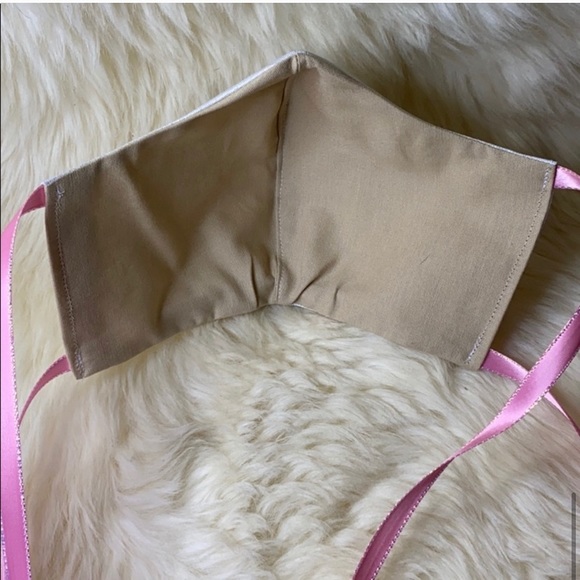 ❤️Womens Rainbow Holographic Mask❤️ - Picture 6 of 6